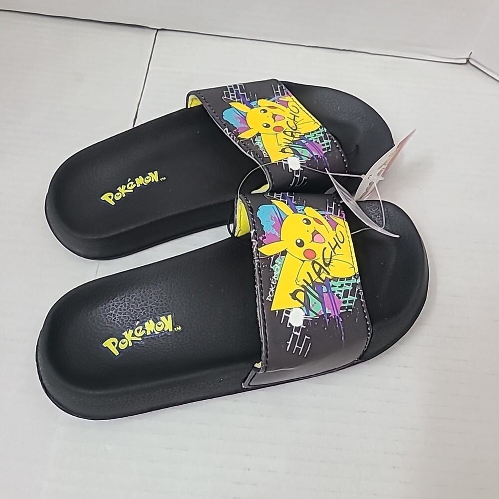 Kids Pikachu Classic Pokemon Slides Unisex Size 13 NWT Catchem All